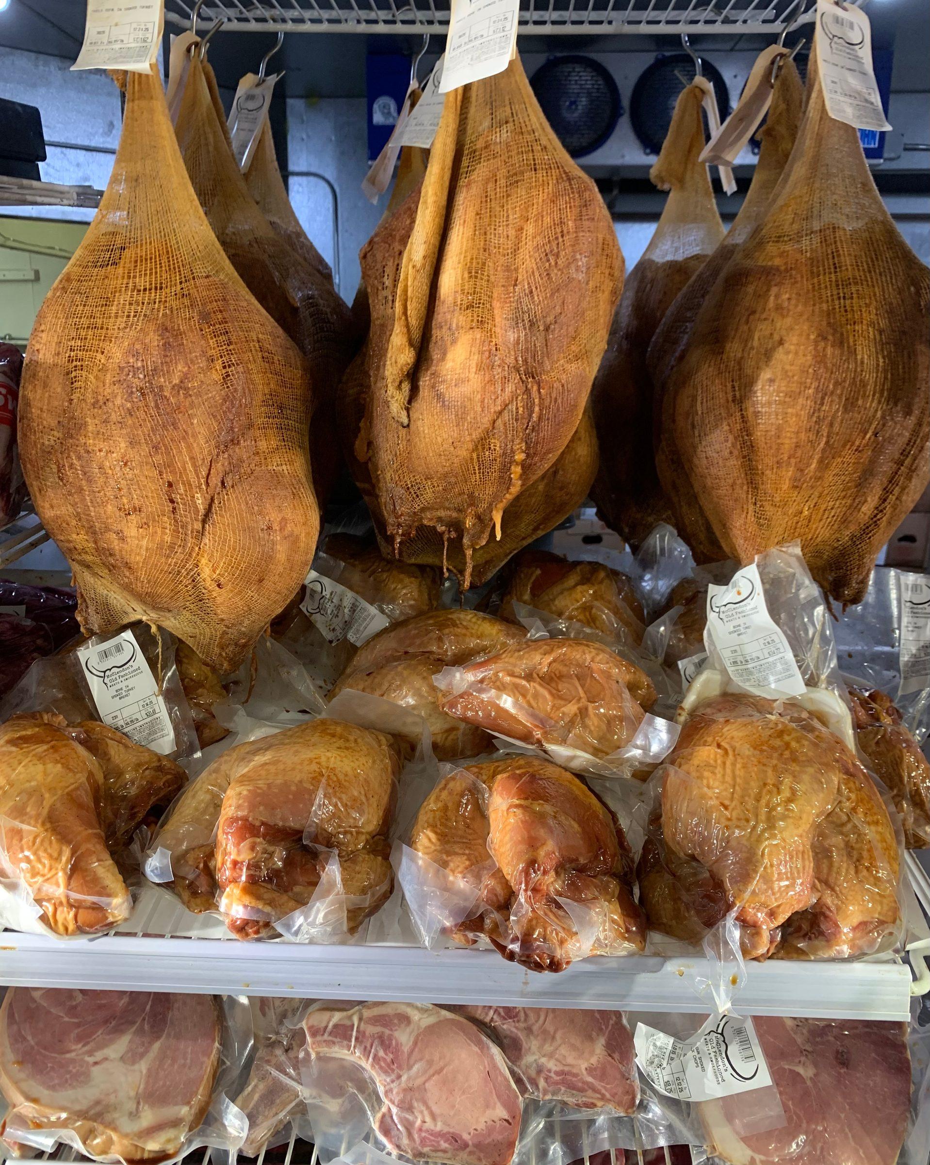 Last-Minute Thanksgiving Supplies Available